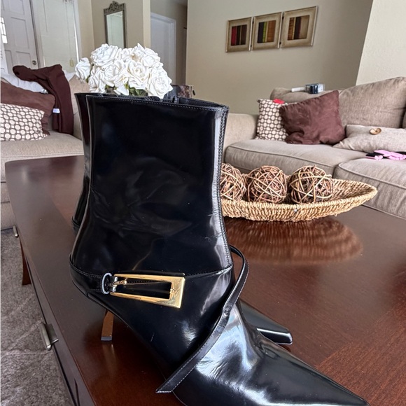 Saint Laurent Black Patent  Lee Pointed Toe Ankle Boots Accents NWT - Picture 4 of 16